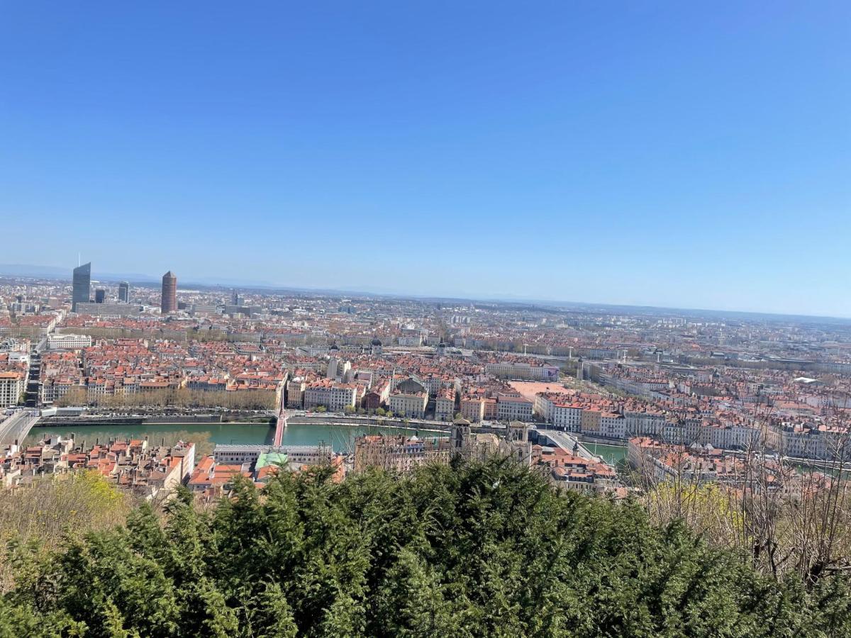 Hotel Ibis Budget Lyon Sud Saint-Fons A7 Exterior foto